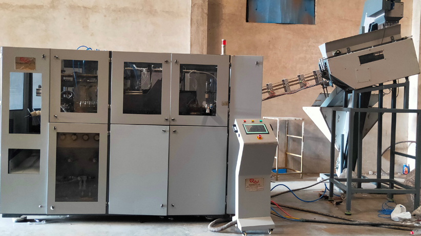 Fully Automatic Pet Blow Moulding Machine